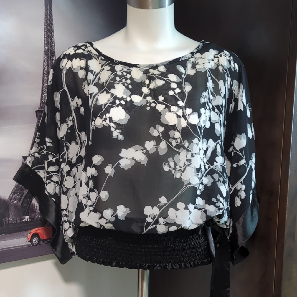 Chic Black and White Floral Blouse